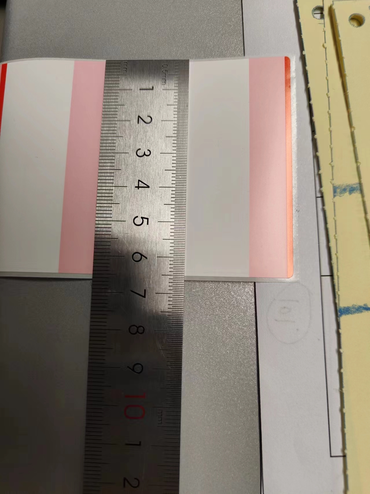 国产65*50mm红蓝双层打印标签(单位：卷)
