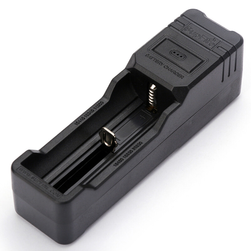 神火（supfire）SHAE16智能USB多功能充电器18650/26650电池适用（单位：个）