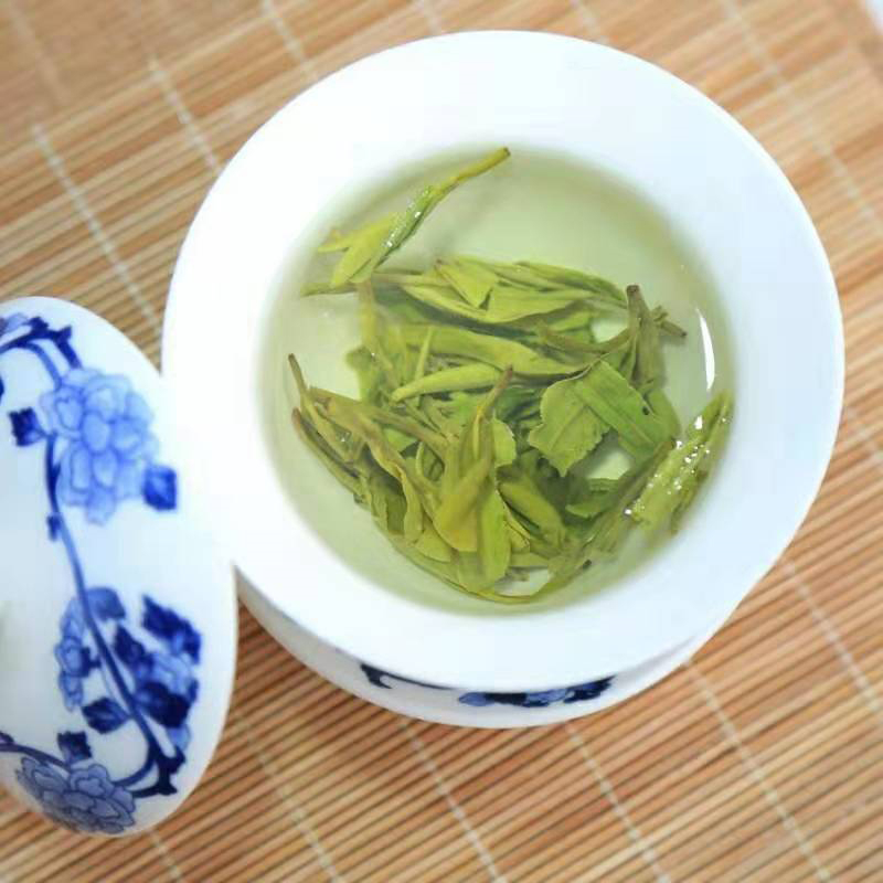 国产 茶叶绿茶铁盒龙井 (盒)
