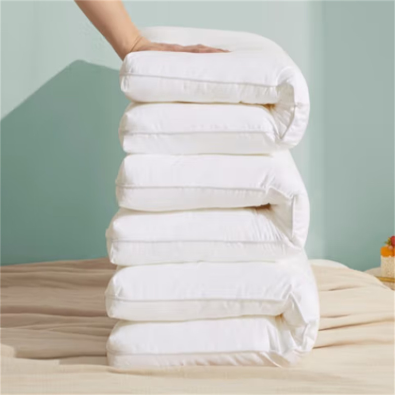 国产小枕芯0.7*0.4m，白色涤棉，内填充三维单孔卷曲丝(个)