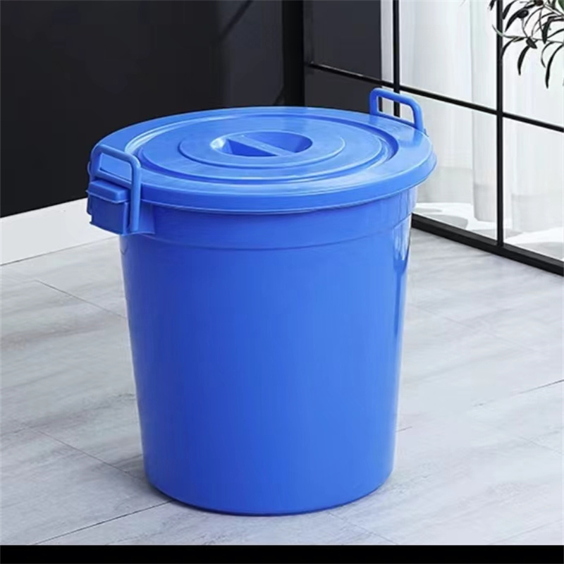 易龙蓝色圆桶带盖 低款 80L 口径43高45cm(个）