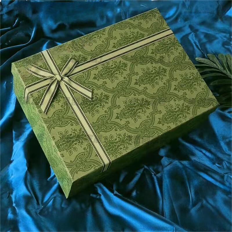 顺富美（SHUNFUMEI）礼物盒生日礼盒空盒子加大号礼盒+礼袋收藏送贺卡（个）