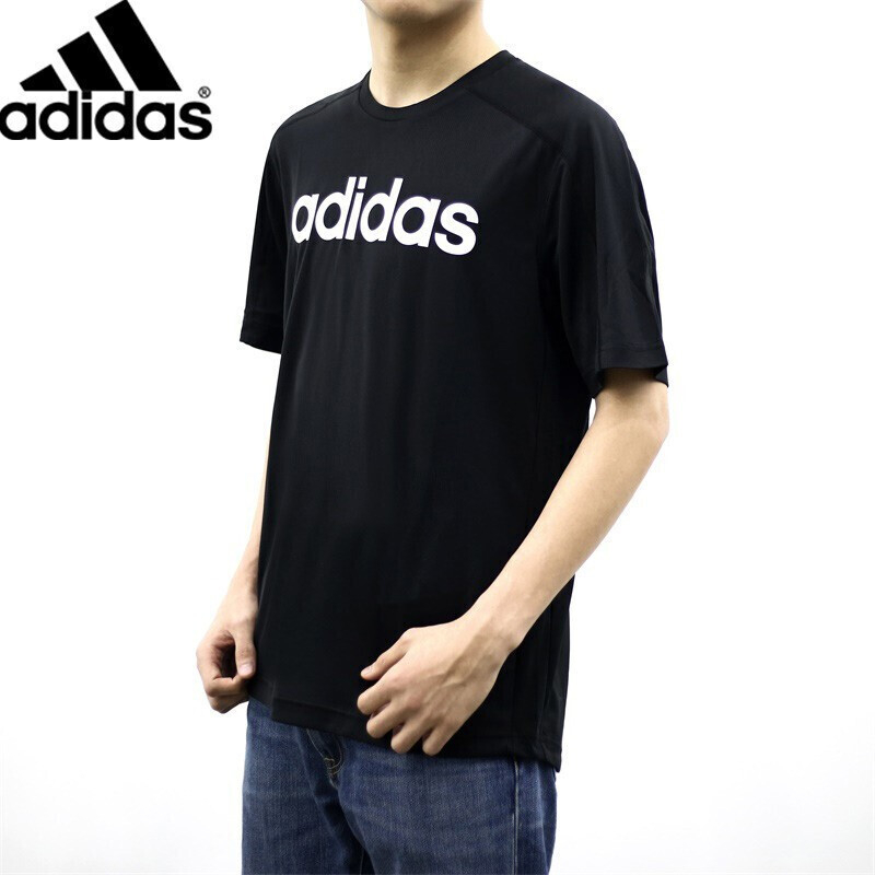 阿迪达斯 DU1246男子圆领短T恤(件)