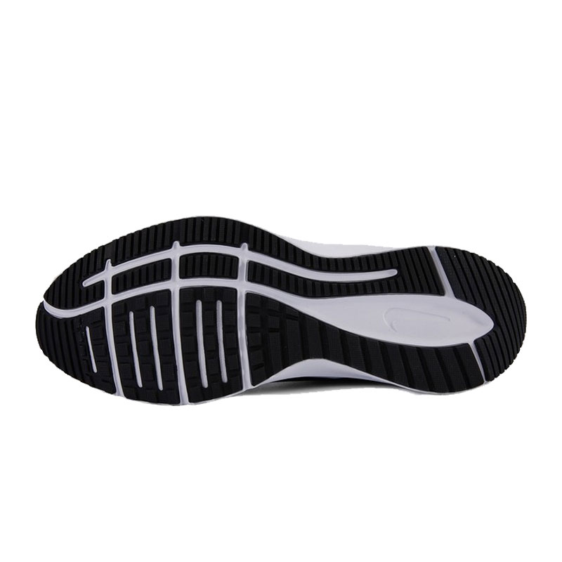 耐克DA1105－006跑步鞋40.5黑/白－深烟灰（双）