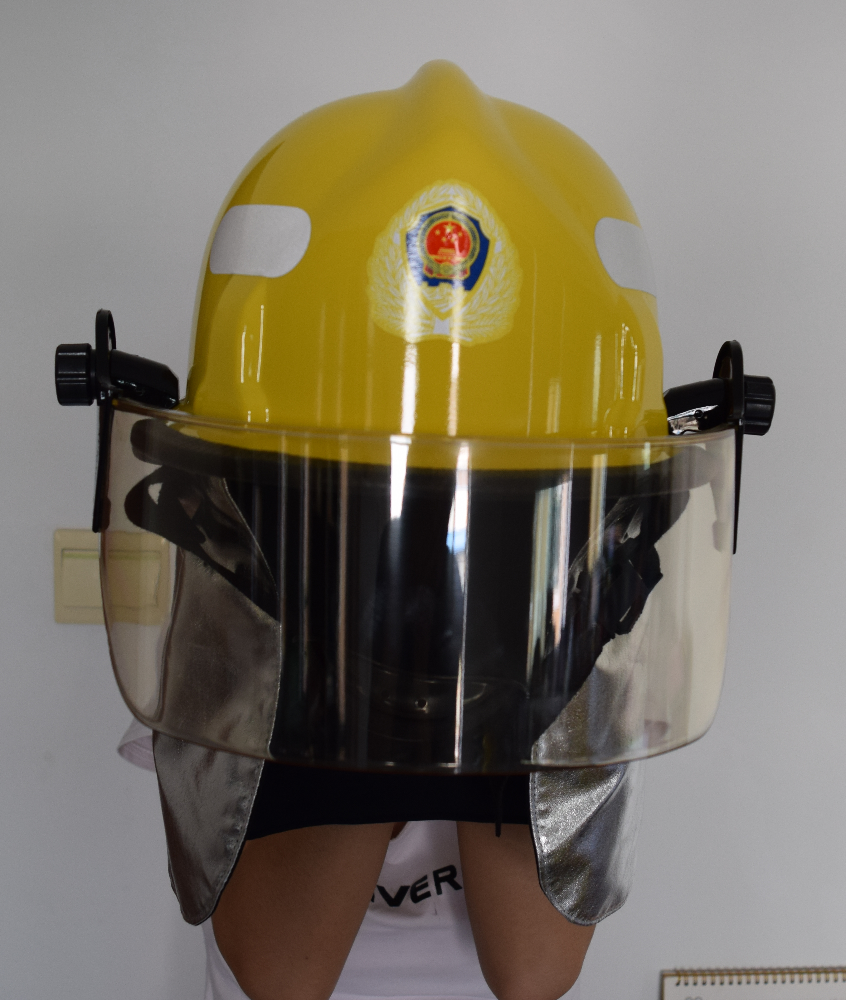 东安 FTK-B/A 消防头盔 （单位：顶）
