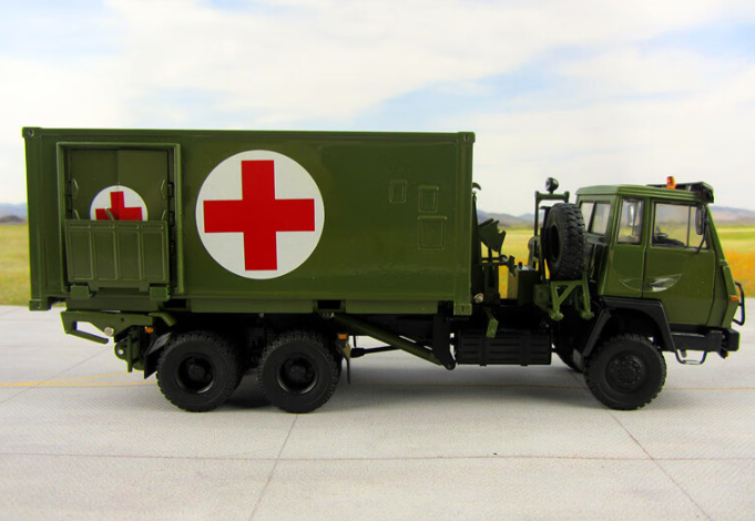AFMT 斯太尔救援车1:43模型（盒）